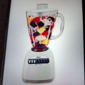 Oster 10 Speed White Blender with Clear BPA Free Plastic Jar